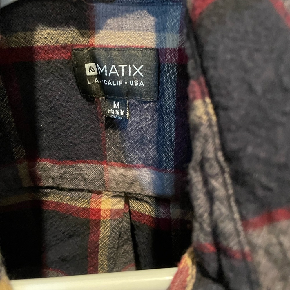 Flannel - Picture 2 of 4